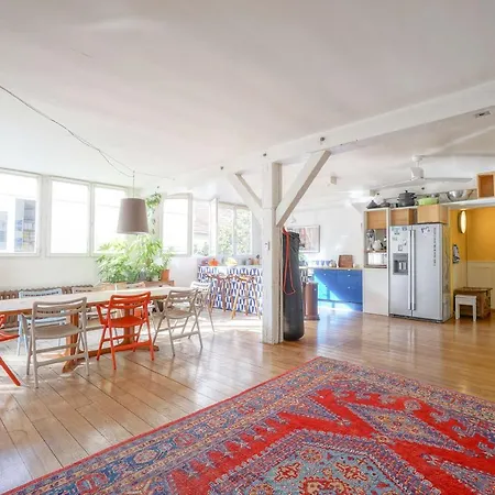 Nice 173M Loft Style In Paris! *